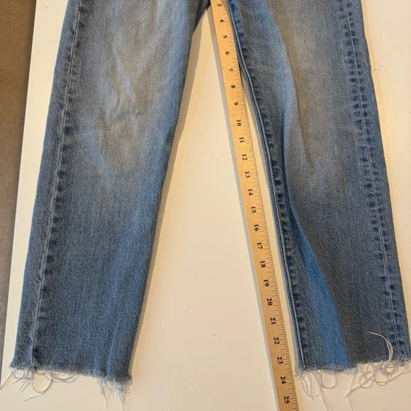 Levi's Wedgie Straight Leg Raw Hem Cropped Rough Tide Jeans Women’s size 26 - Picture 16 of 16